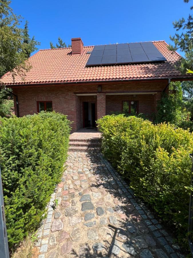 Dom Pod Glogami Villa Szczytno  Exteriör bild