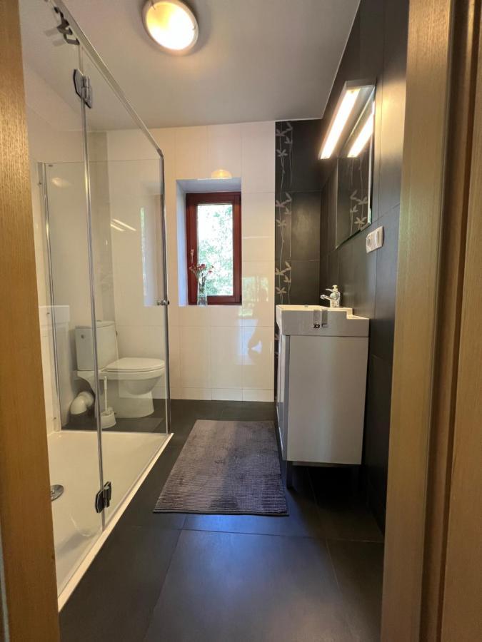 Dom Pod Glogami Villa Szczytno  Exteriör bild