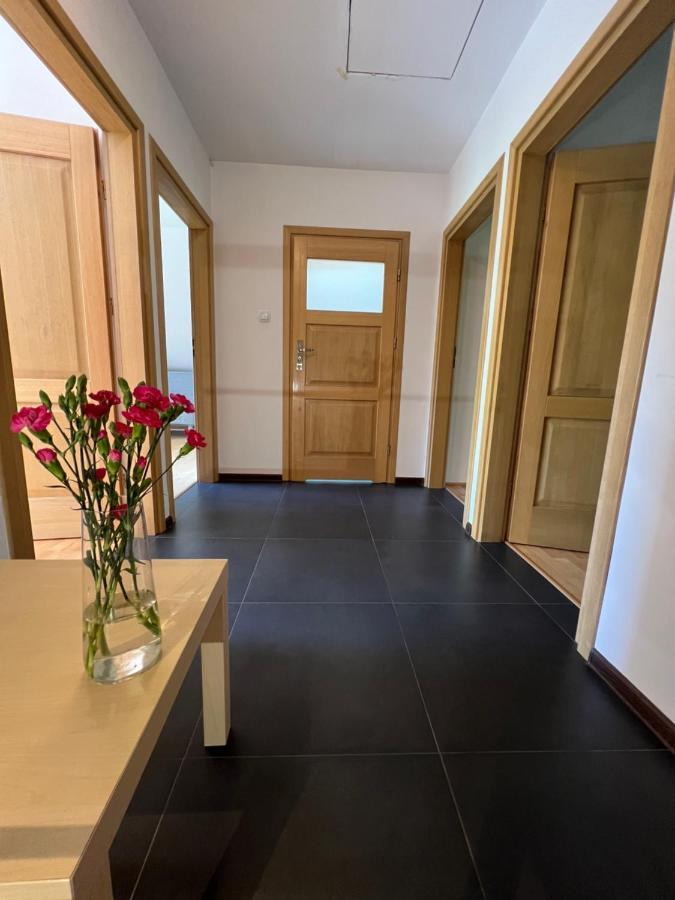 Dom Pod Glogami Villa Szczytno  Exteriör bild