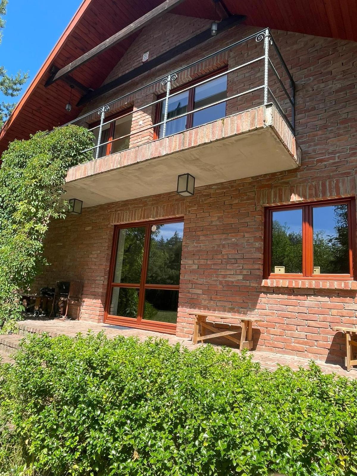 Dom Pod Glogami Villa Szczytno  Exteriör bild